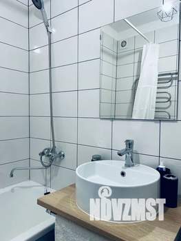 1-к квартира, посуточно, 32м2, 10/22 этаж