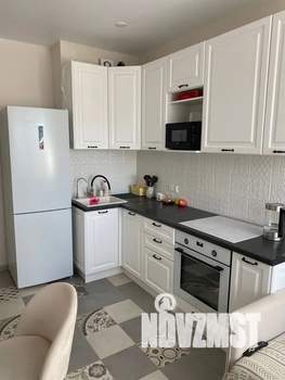 1-к квартира, посуточно, 42м2, 8/9 этаж