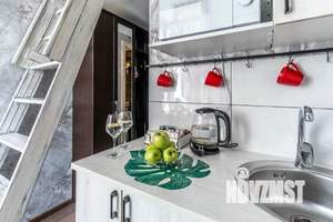 1-к квартира, посуточно, 14м2, 1/1 этаж