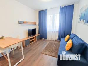 1-к квартира, посуточно, 36м2, 15/25 этаж