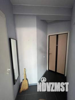 Студия квартира, посуточно, 25м2, 18/22 этаж