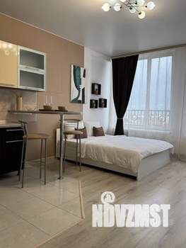 Студия квартира, посуточно, 31м2, 18/19 этаж