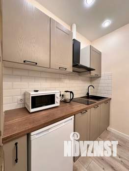 Студия квартира, посуточно, 30м2, 5/20 этаж