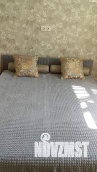 2-к квартира, посуточно, 70м2, 1/1 этаж