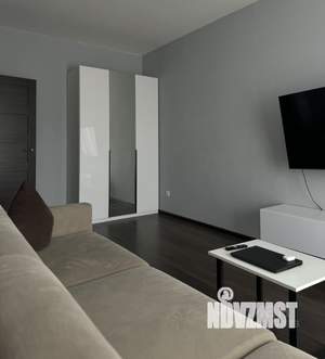 1-к квартира, посуточно, 37м2, 6/12 этаж