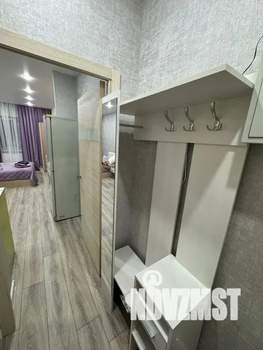 Студия квартира, посуточно, 25м2, 1/17 этаж