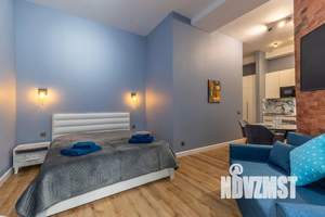 Студия квартира, посуточно, 35м2, 1/5 этаж