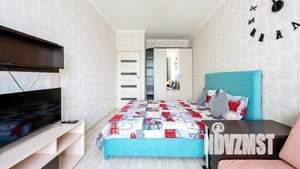 1-к квартира, посуточно, 42м2, 1/1 этаж