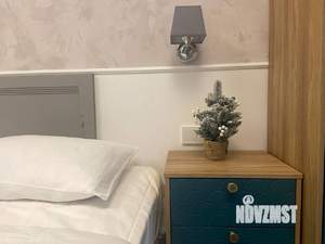 Студия квартира, посуточно, 35м2, 11/19 этаж