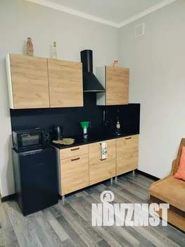 Студия квартира, посуточно, 20м2, 2/5 этаж