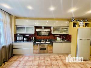 3-к квартира, на длительный срок, 103м2, 2/11 этаж