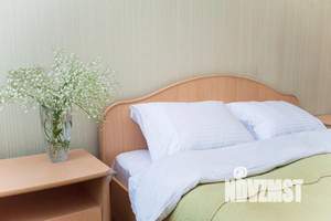 2-к квартира, посуточно, 62м2, 1/1 этаж