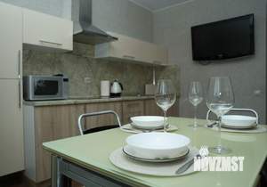 1-к квартира, посуточно, 44м2, 9/10 этаж