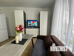 1-к квартира, посуточно, 40м2, 9/13 этаж