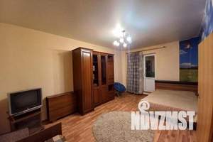 1-к квартира, посуточно, 39м2, 5/19 этаж