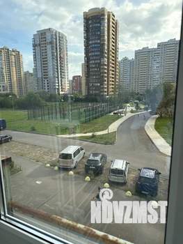 1-к квартира, посуточно, 35м2, 3/18 этаж