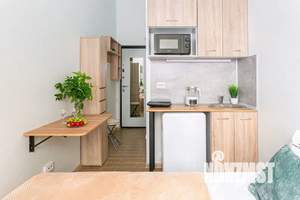 Студия квартира, посуточно, 10м2, 1/5 этаж