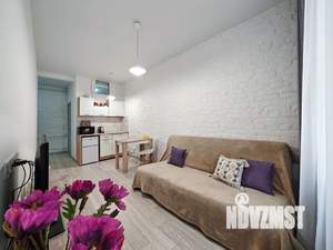 Студия квартира, посуточно, 25м2, 1/5 этаж