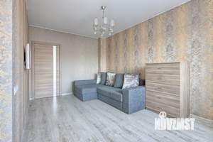 Студия квартира, на длительный срок, 40м2, 2/18 этаж