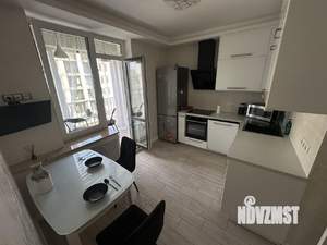 1-к квартира, посуточно, 44м2, 6/10 этаж