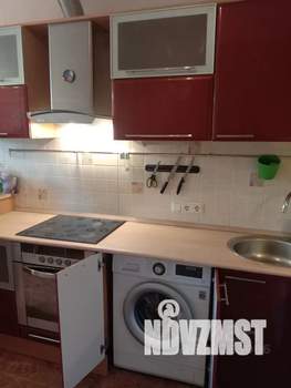 1-к квартира, посуточно, 44м2, 3/16 этаж