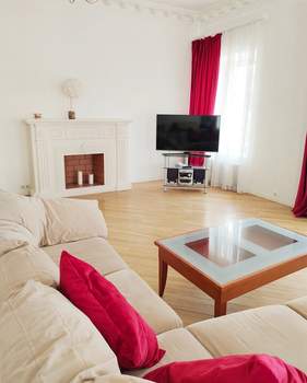 3-к квартира, на длительный срок, 125м2, 5/5 этаж