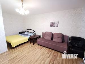 1-к квартира, посуточно, 35м2, 1/1 этаж