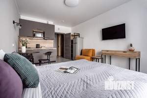 Студия квартира, посуточно, 35м2, 7/10 этаж