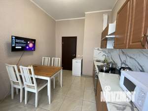 2-к квартира, посуточно, 75м2, 10/19 этаж