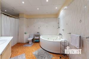 3-к квартира, посуточно, 153м2, 2/5 этаж