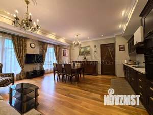 2-к квартира, на длительный срок, 101м2, 2/4 этаж