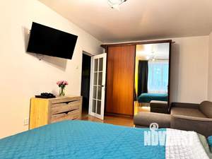 1-к квартира, посуточно, 42м2, 1/1 этаж