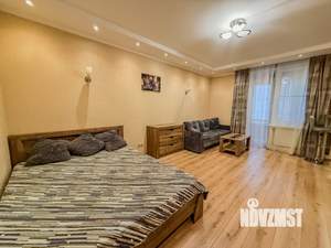 Студия квартира, на длительный срок, 42м2, 7/9 этаж