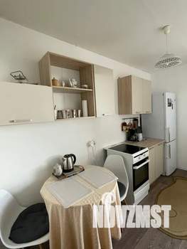 1-к квартира, посуточно, 35м2, 6/15 этаж