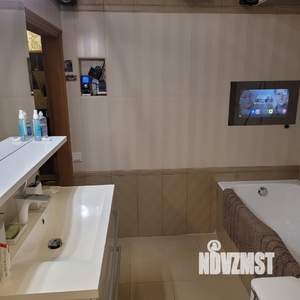 3-к квартира, на длительный срок, 110м2, 2/5 этаж