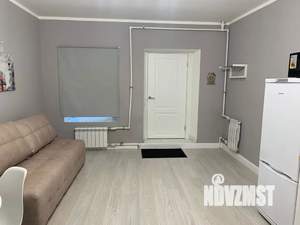 Студия квартира, посуточно, 35м2, 1/5 этаж