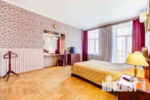 1-к квартира, посуточно, 102м2, 1/1 этаж