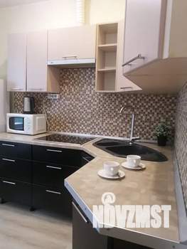 1-к квартира, посуточно, 35м2, 4/20 этаж