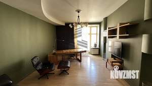 5-к квартира, на длительный срок, 192м2, 5/6 этаж