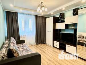 1-к квартира, посуточно, 38м2, 10/10 этаж