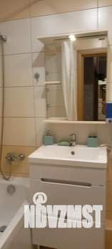 1-к квартира, посуточно, 35м2, 13/20 этаж