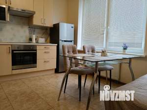 1-к квартира, посуточно, 44м2, 6/7 этаж