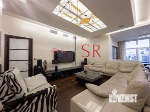 4-к квартира, на длительный срок, 250м2, 4/10 этаж