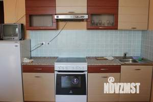 Студия квартира, посуточно, 33м2, 17/18 этаж