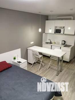 Студия квартира, посуточно, 25м2, 14/18 этаж