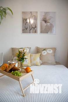 Студия квартира, посуточно, 21м2, 1/23 этаж