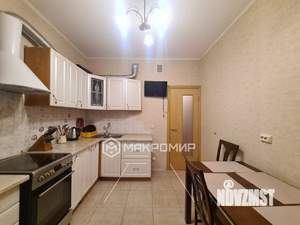 1-к квартира, на длительный срок, 42м2, 2/18 этаж