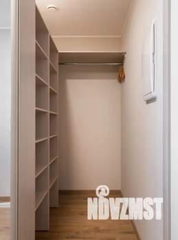 Студия квартира, посуточно, 35м2, 6/10 этаж