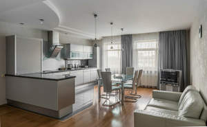 4-к квартира, на длительный срок, 190м2, 7/7 этаж