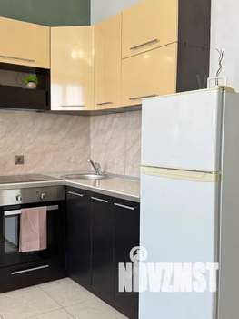 Студия квартира, посуточно, 33м2, 18/20 этаж